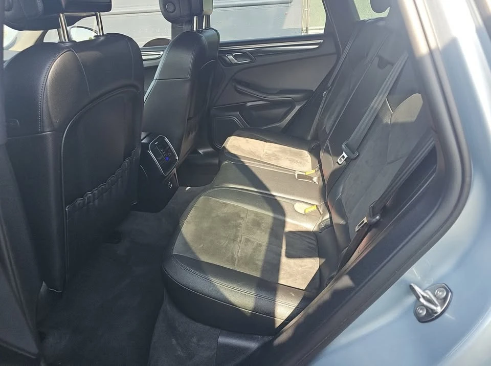 2021 Porsche Macan - Image 7 of 7