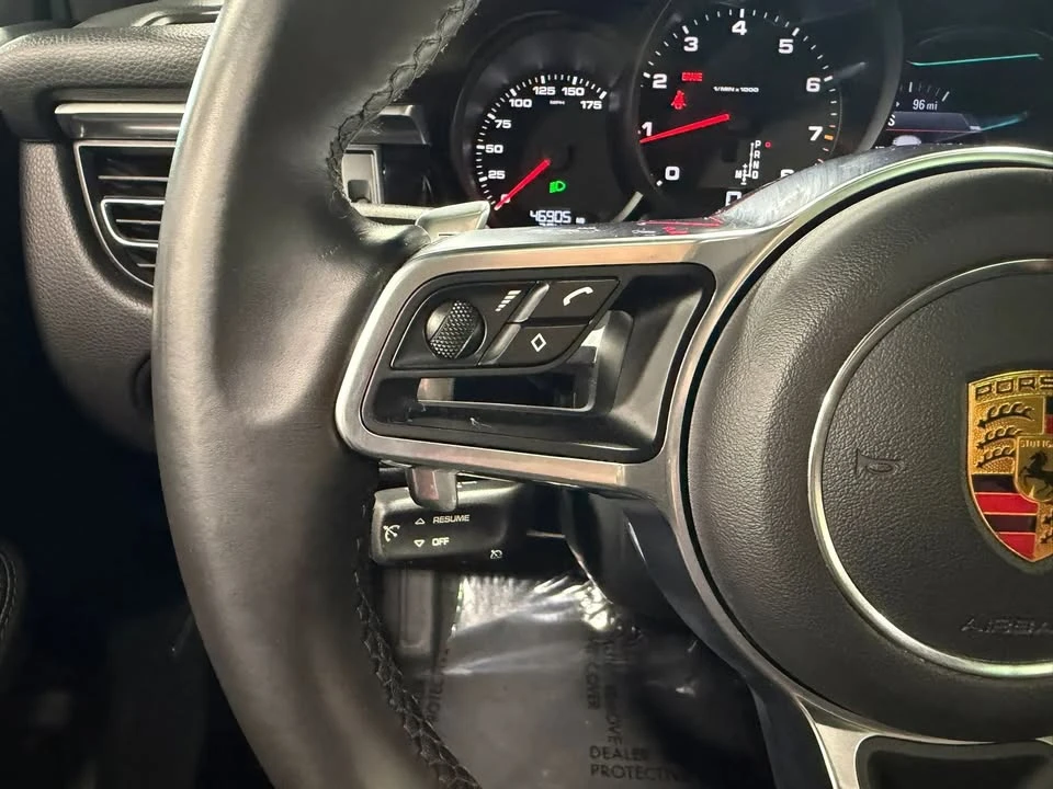 2021 Porsche Macan - Image 15 of 15
