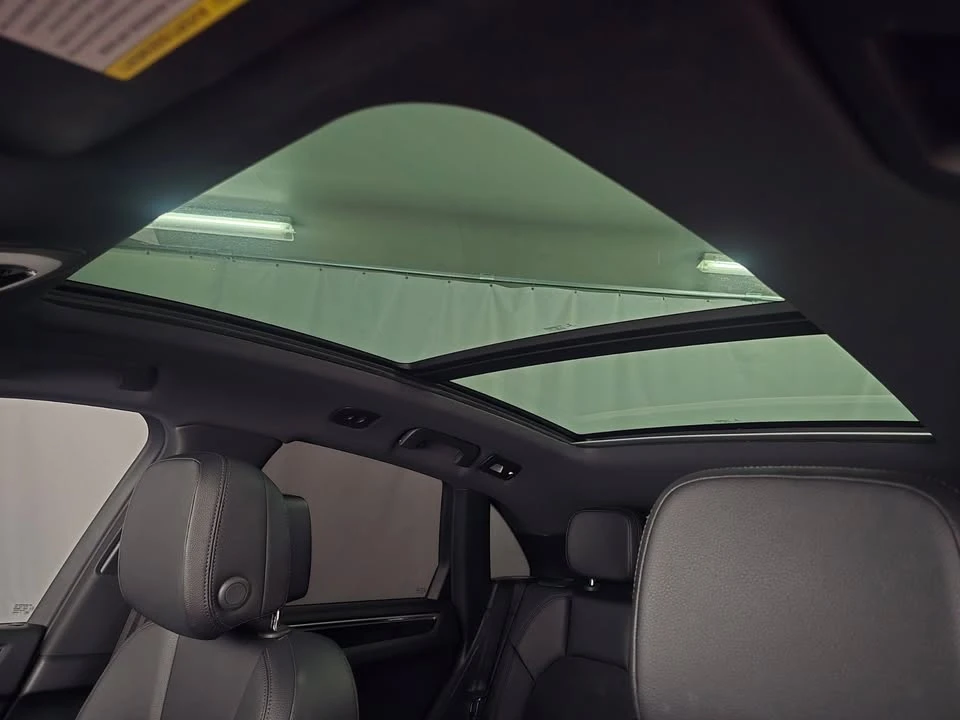 2021 Porsche Macan - Image 2 of 20