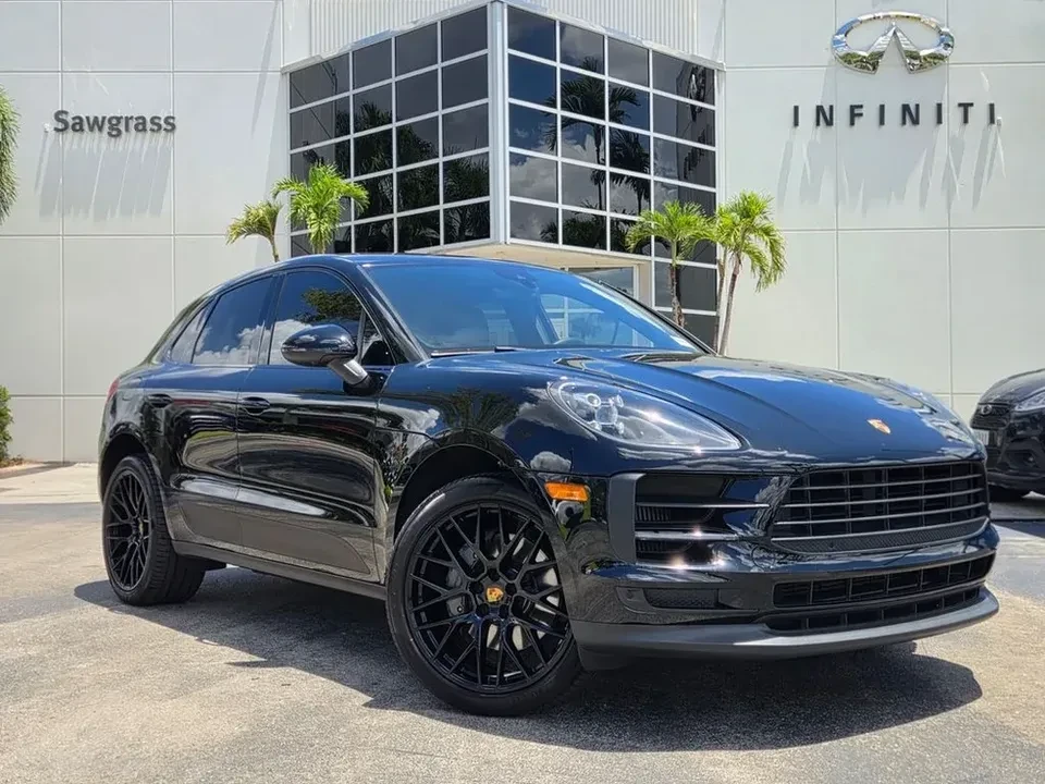 2021 Porsche Macan - Image 3 of 3