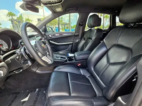2021 Porsche Macan S