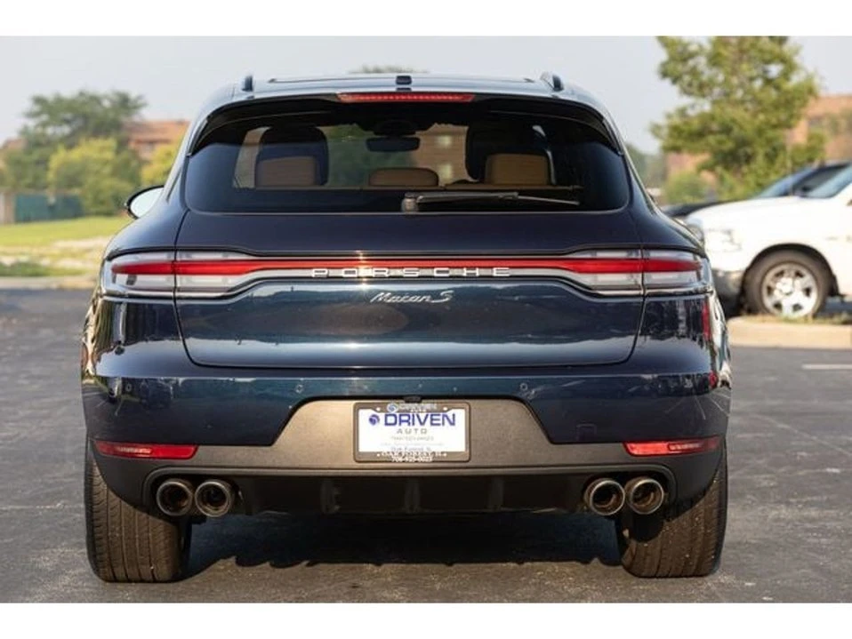 2021 Porsche Macan - Image 8 of 20