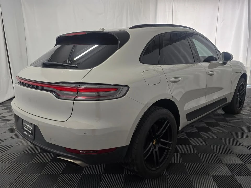 2021 Porsche Macan - Image 8 of 20