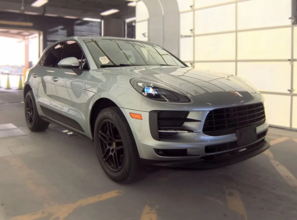 2021 Porsche Macan - Image 3 of 7