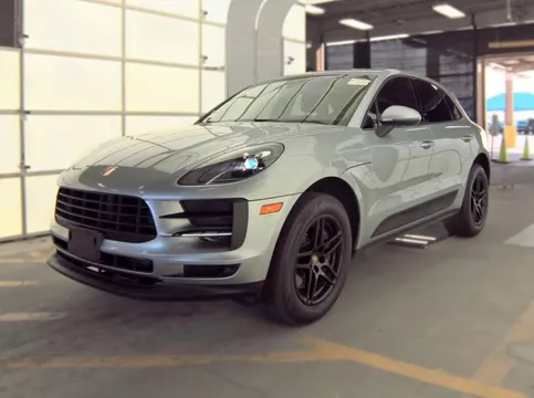 2021 Porsche Macan Base