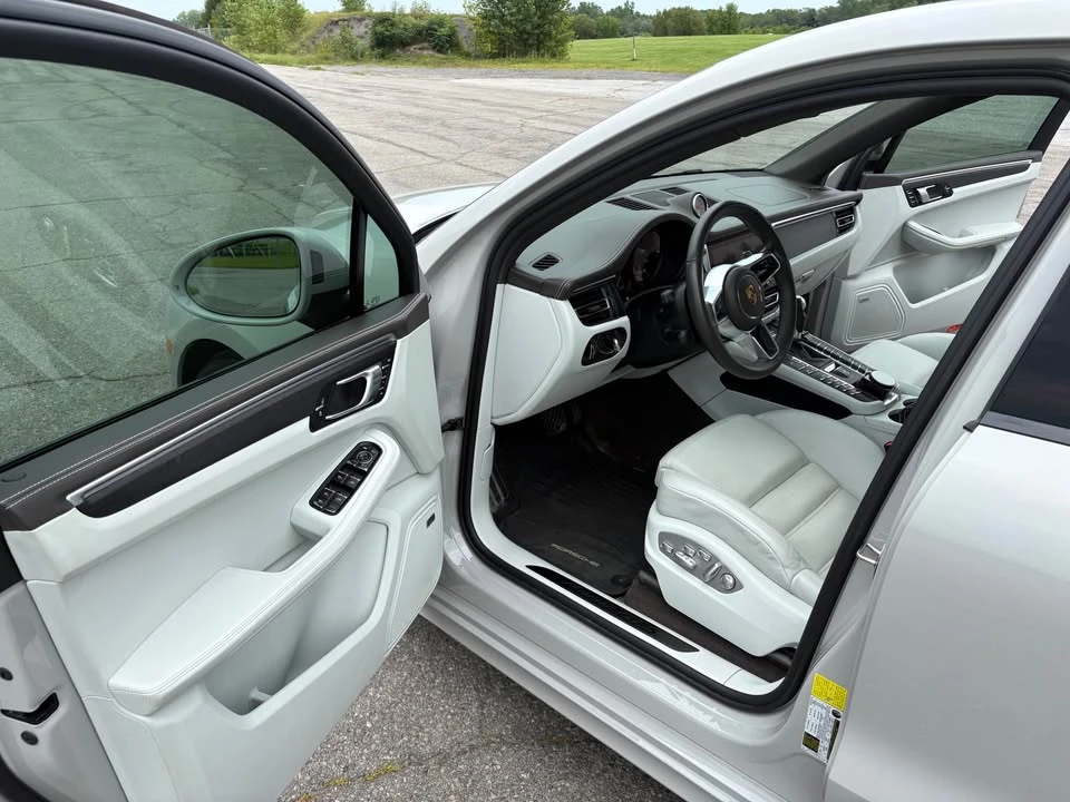 2021 Porsche Macan - Image 7 of 13