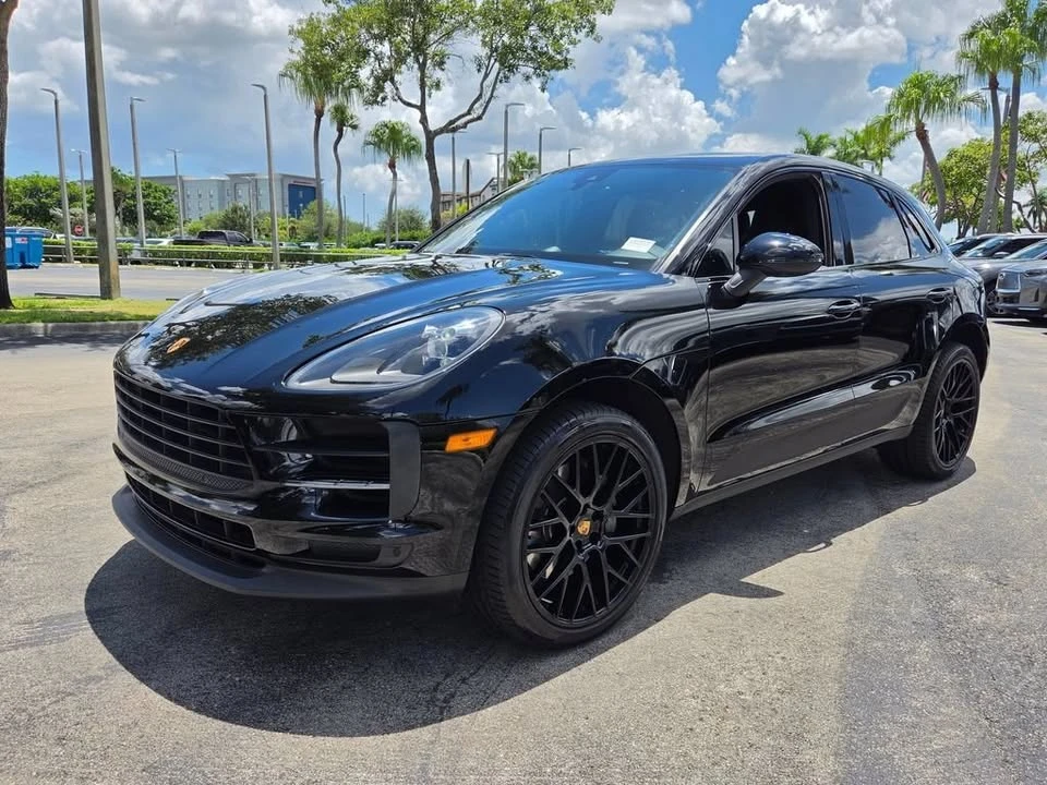 2021 Porsche Macan - Image 16 of 20