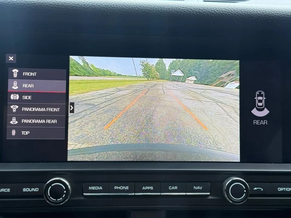 2021 Porsche Macan - Image 19 of 20