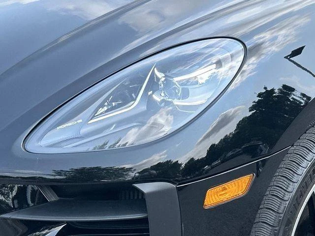 2021 Porsche Macan S - Image 9 of 20