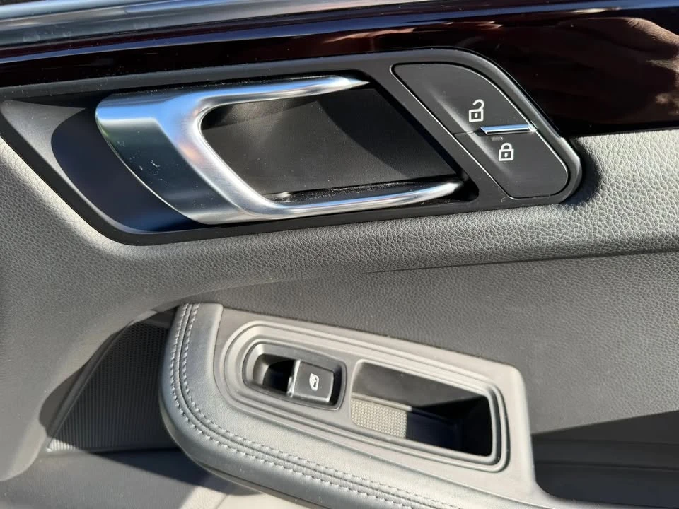 2021 Porsche Macan - Image 20 of 20