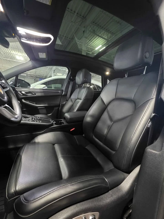 2021 Porsche Macan - Image 7 of 15