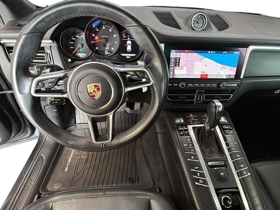 2021 Porsche Macan - Image 3 of 4