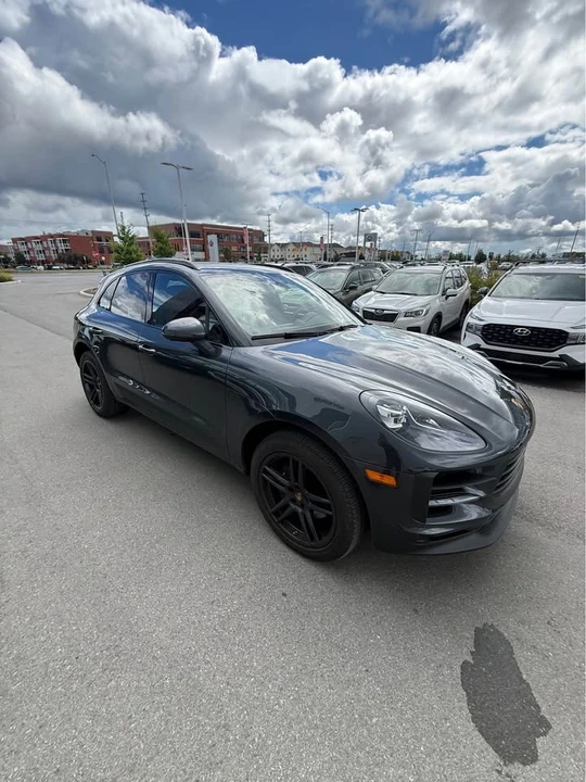2021 Porsche Macan - Image 2 of 8