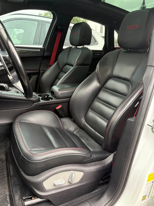 2021 Porsche Macan - Image 3 of 7
