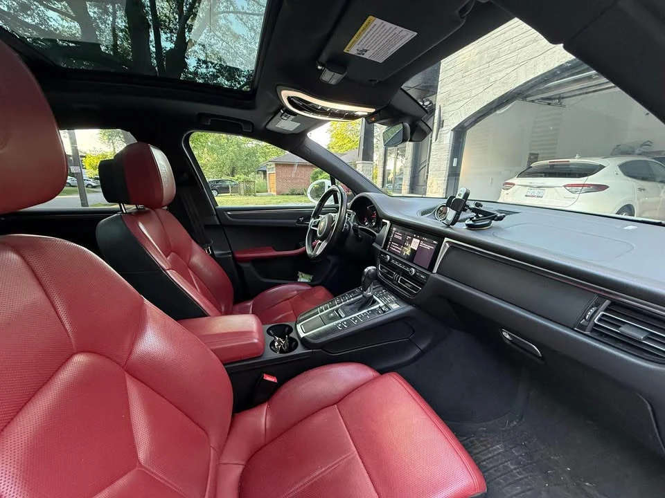 2021 Porsche Macan - Image 10 of 13