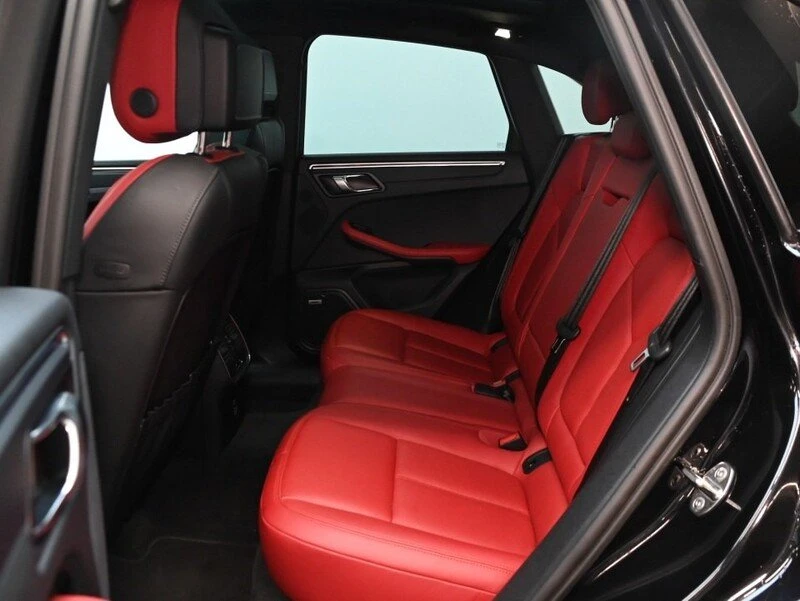 2021 Porsche Macan - Image 4 of 20