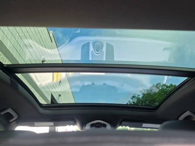 2021 Porsche Macan - Image 20 of 20