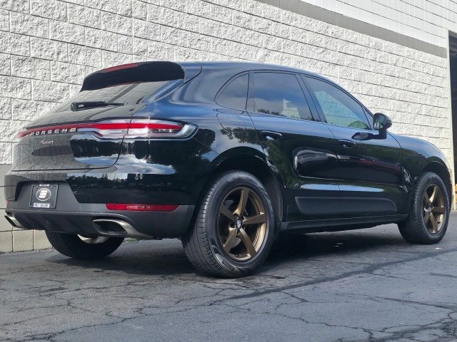 2021 Porsche Macan - Image 3 of 20