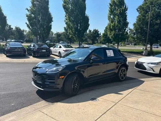 2021 Porsche Macan - Image 2 of 19