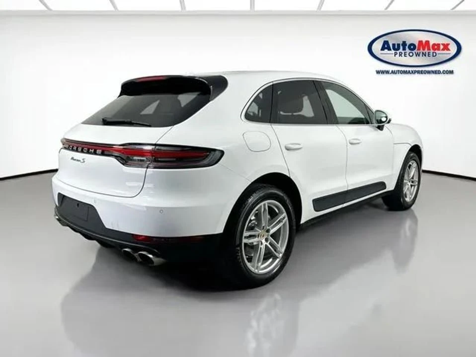 2021 Porsche Macan - Image 2 of 20