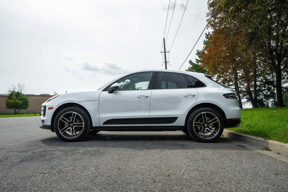 2021 Porsche Macan - Image 5 of 19