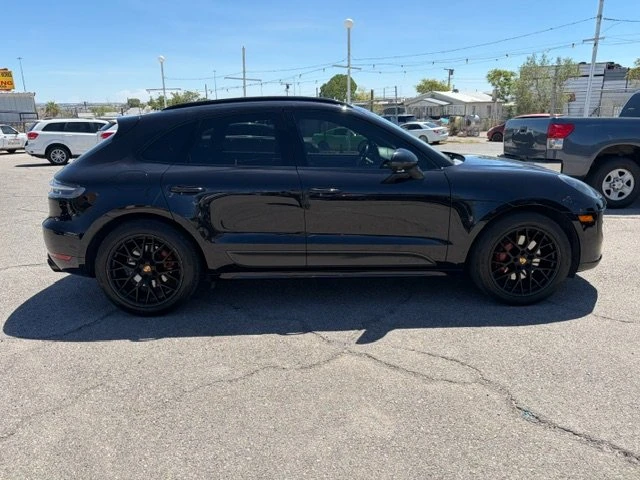 2021 Porsche Macan - Image 8 of 13