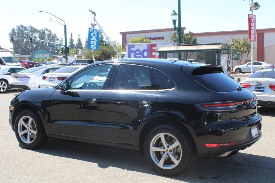 2021 Porsche Macan - Image 4 of 16