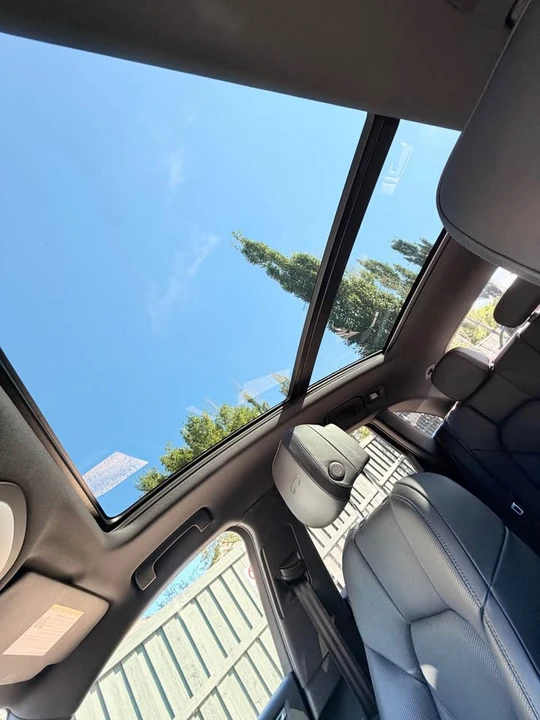 2021 Porsche Macan - Image 14 of 14