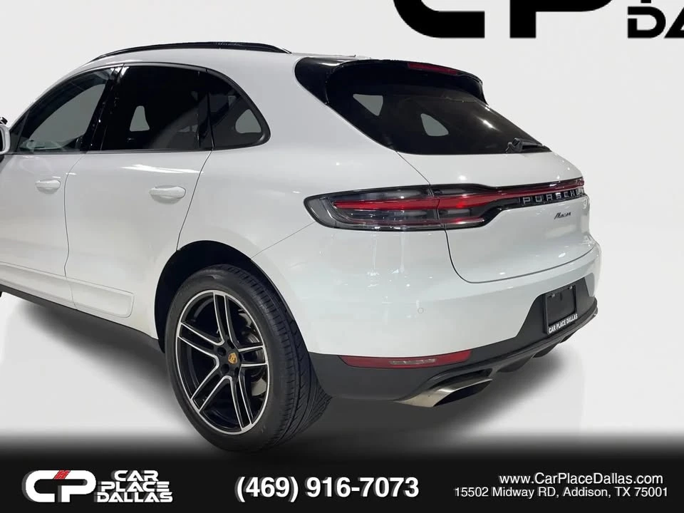 2021 Porsche Macan - Image 9 of 19