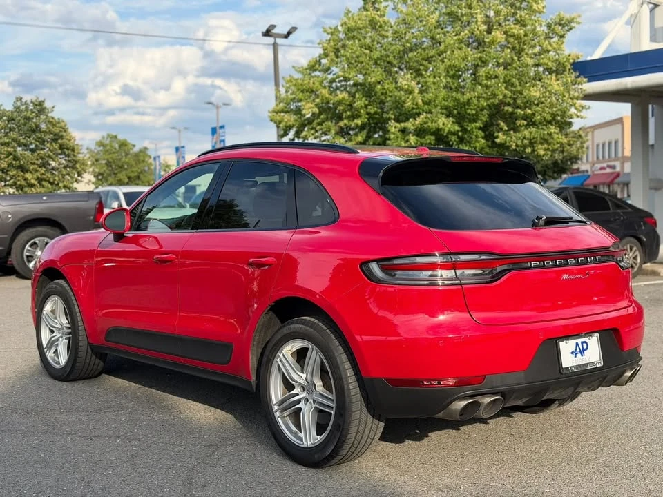 2021 Porsche Macan - Image 8 of 20