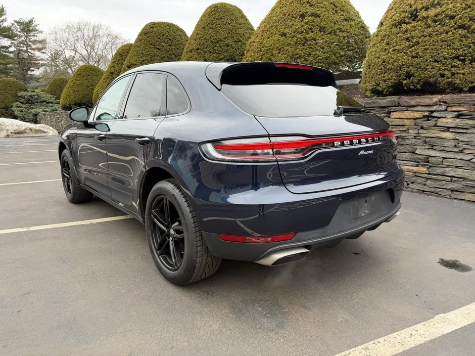 2021 Porsche Macan - Image 3 of 6