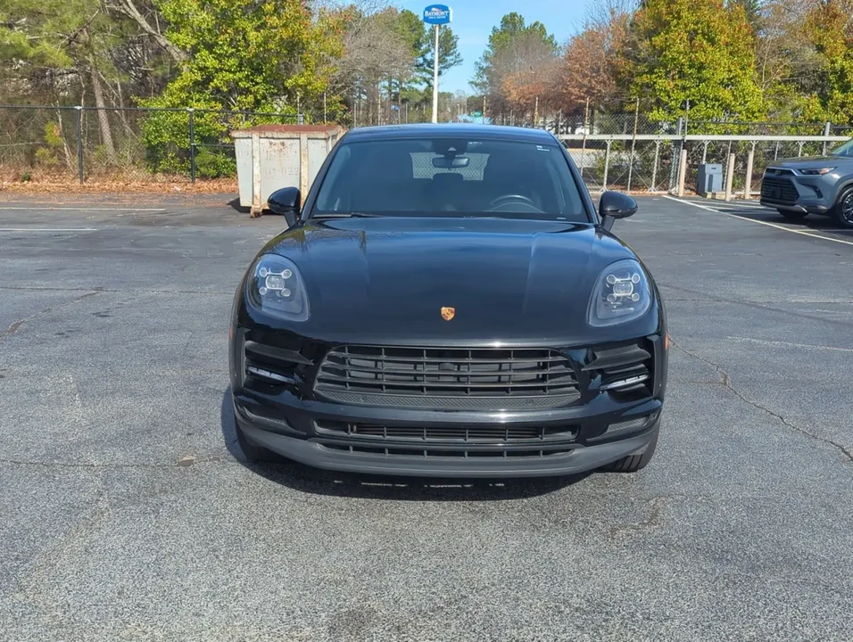 2021 Porsche Macan - Image 2 of 9