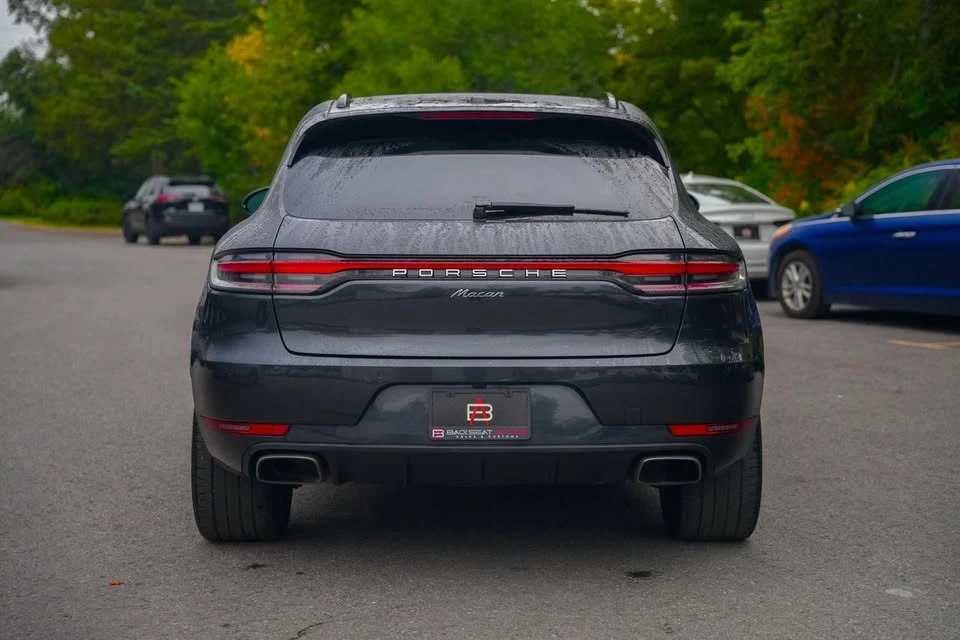 2021 Porsche Macan - Image 9 of 20