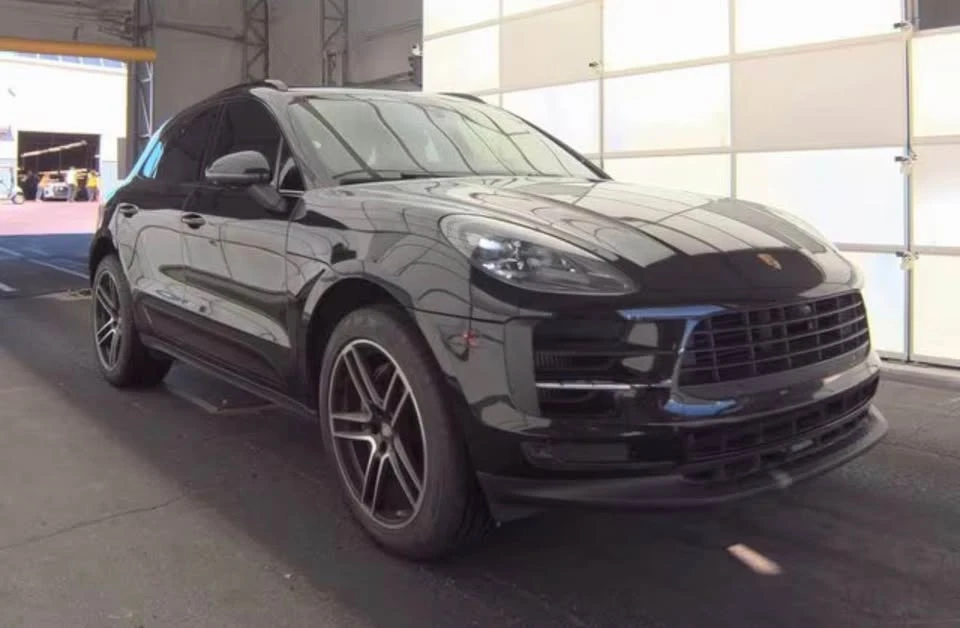 2021 Porsche Macan S - Image 3 of 4