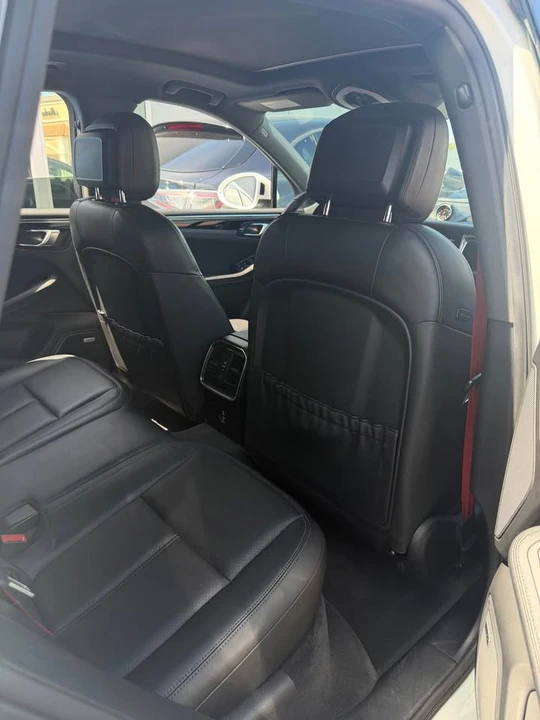 2021 Porsche Macan S - Image 14 of 18