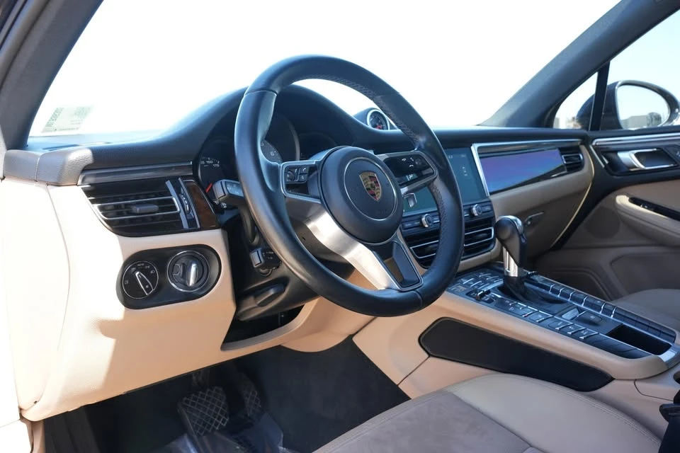 2021 Porsche Macan S - Image 2 of 7