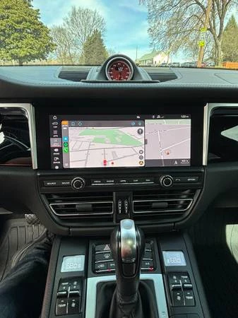 2021 Porsche Macan S - Image 2 of 15