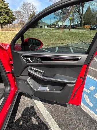 2021 Porsche Macan S - Image 7 of 15