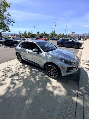 2021 Porsche Macan S - Image 19 of 21
