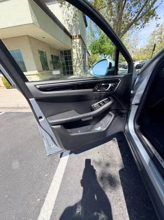2021 Porsche Macan S - Image 10 of 21