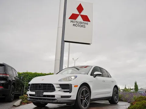 2021 Porsche Macan S