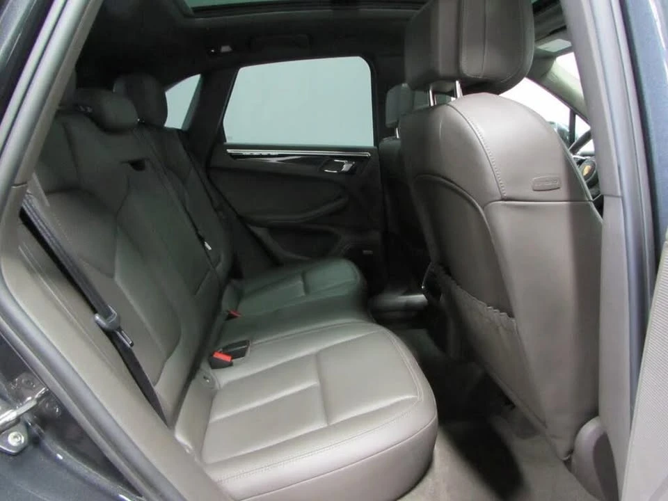 2021 Porsche Macan S - Image 19 of 20