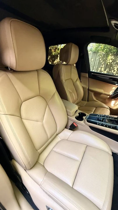 2021 Porsche Macan S - Image 19 of 24