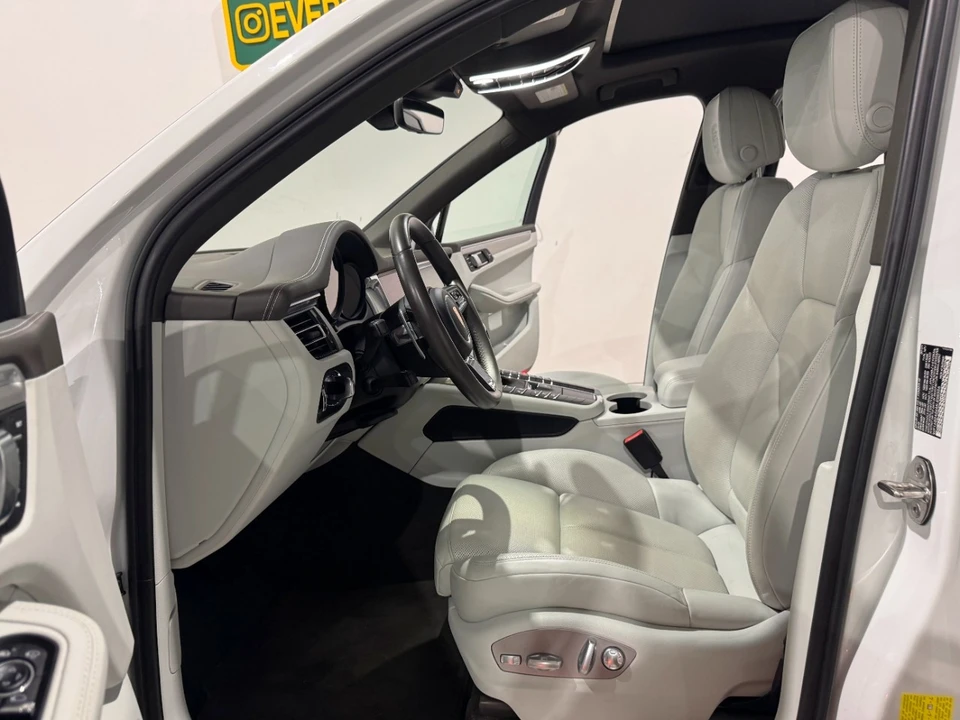 2021 Porsche Macan S - Image 12 of 12