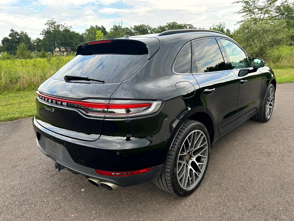 2021 Porsche Macan S - Image 10 of 21