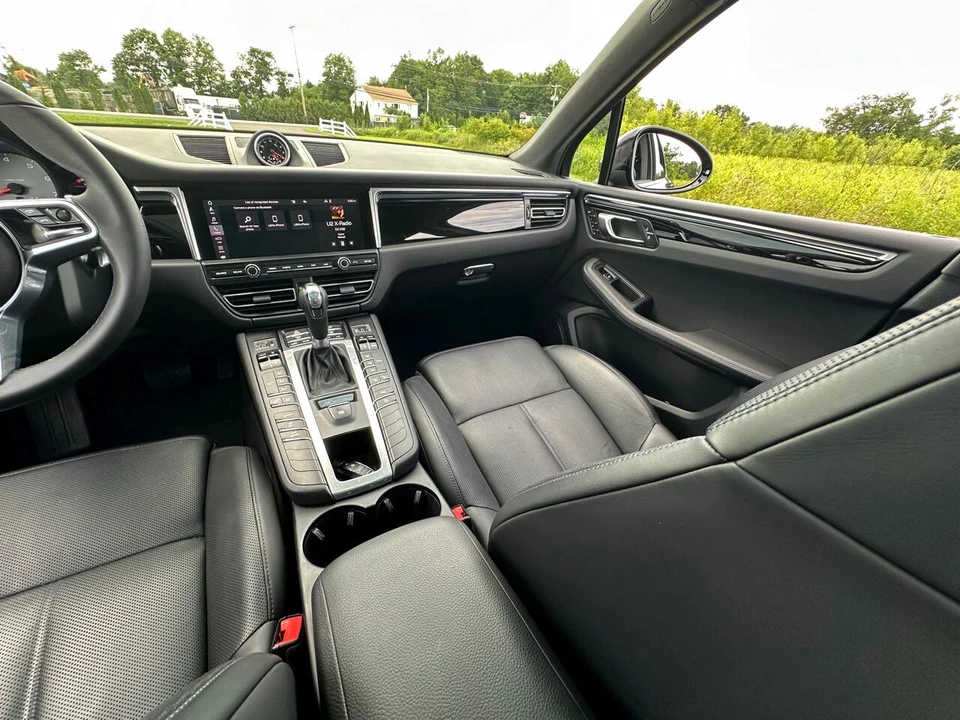 2021 Porsche Macan S - Image 15 of 21