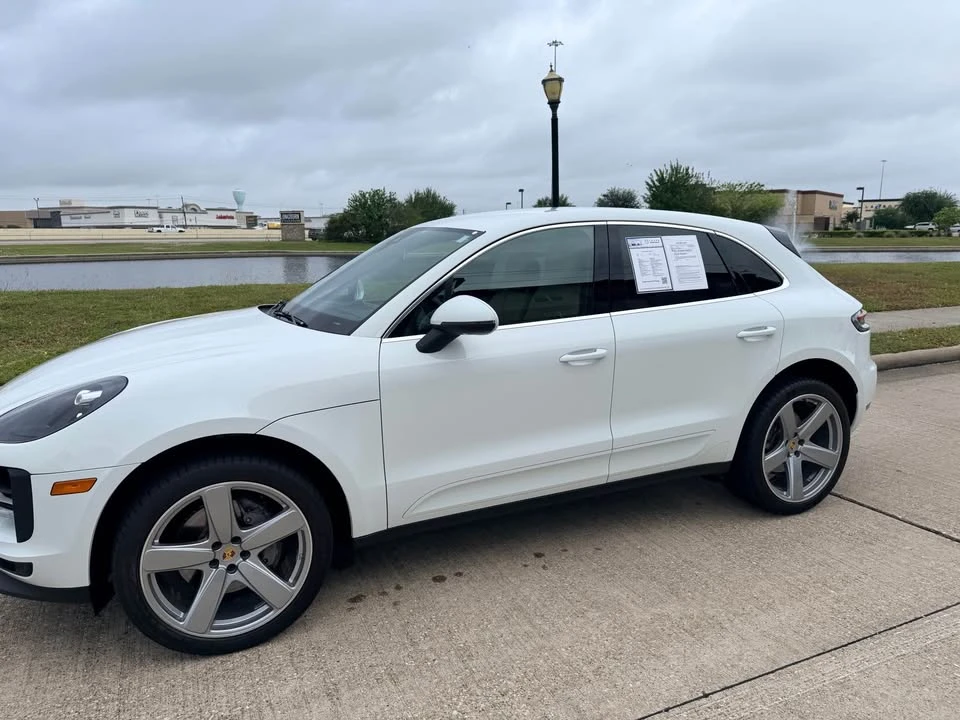 2021 Porsche Macan S - Image 2 of 9