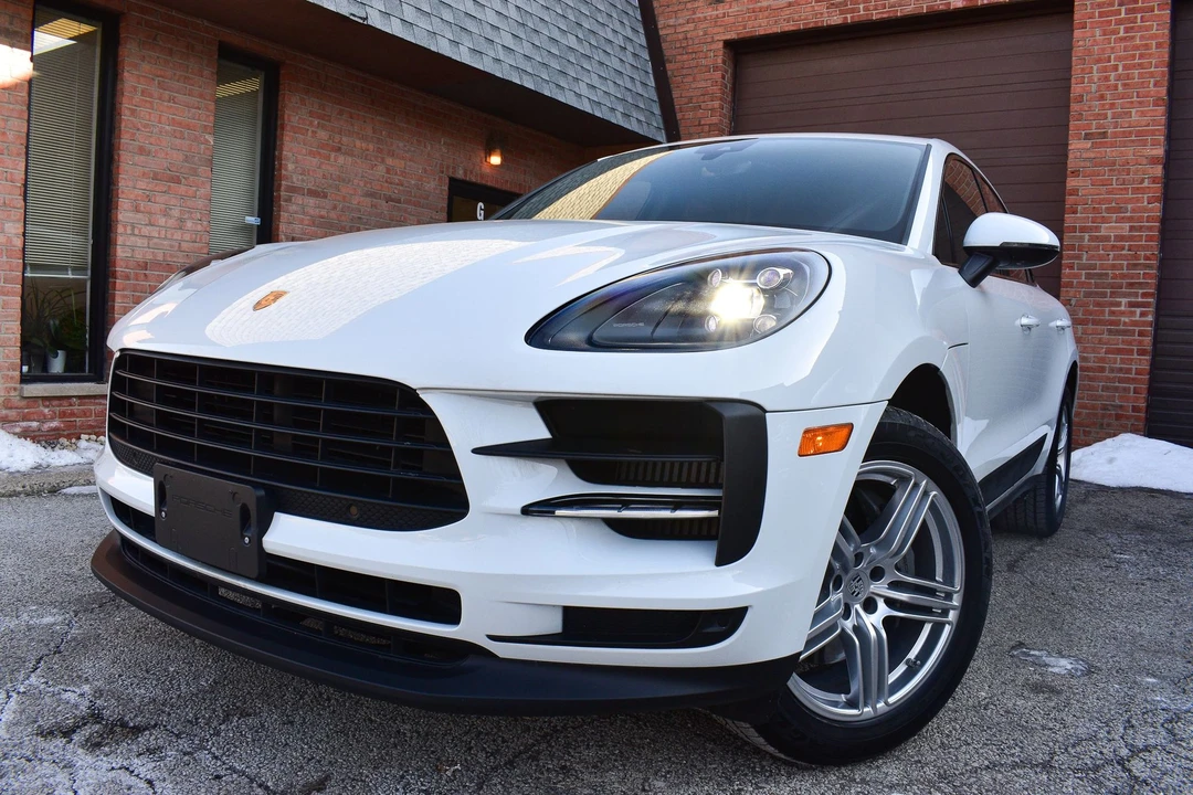 2021 Porsche Macan S - Image 2 of 31