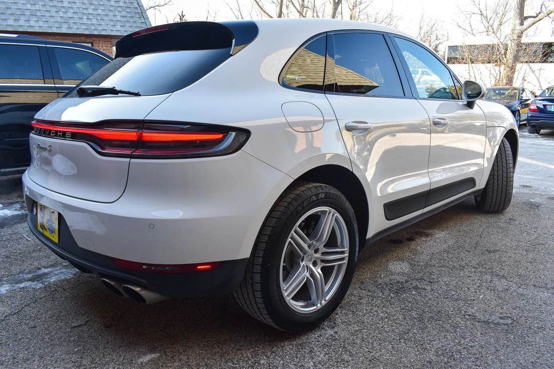 2021 Porsche Macan S - Image 11 of 31