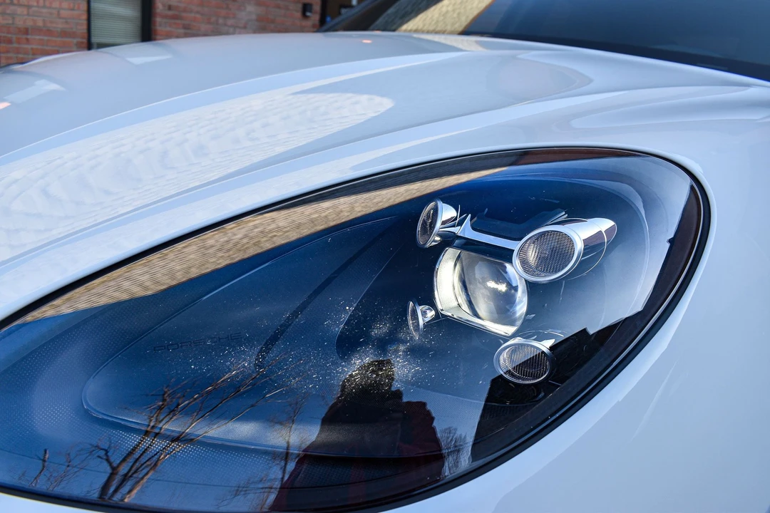 2021 Porsche Macan S - Image 15 of 31